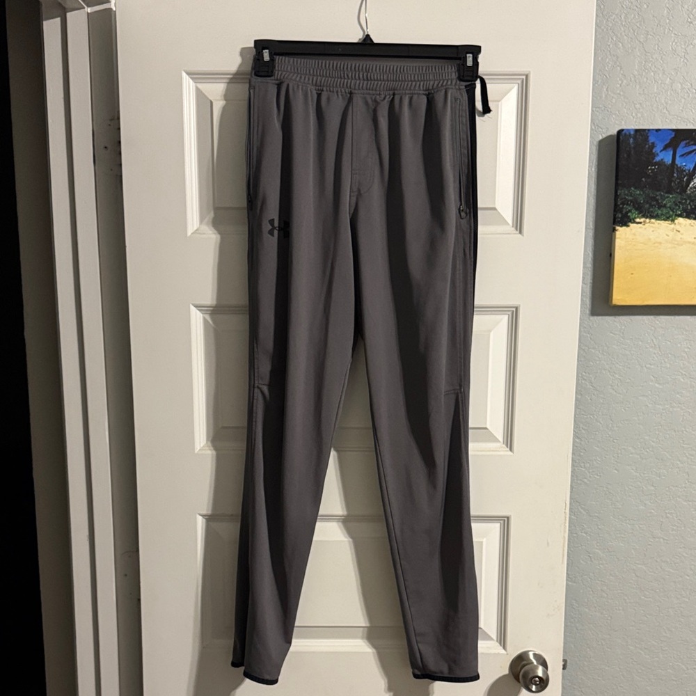Under Armour Men’s Charcoal Athletic Joggers